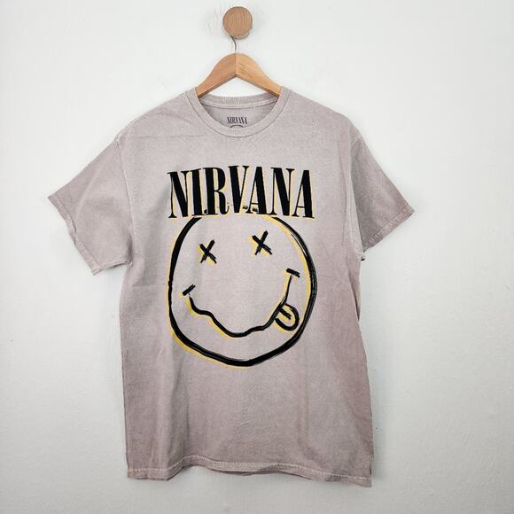Urban Outfitters Nirvana Smiley Graphic Band Tee Crewneck Short Sleeve Top - Picture 1 of 10